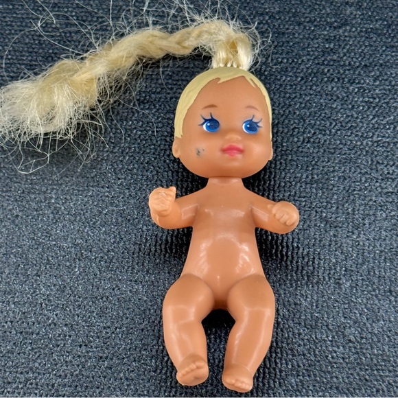 Vintage Mattel Baby Krissy Happy Family Dolls & Accessories - Picture 5 of 9
